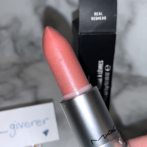REAL REDHEAD Lustre Lipstick MAC IS BEAUTY - Picture 4 of 15